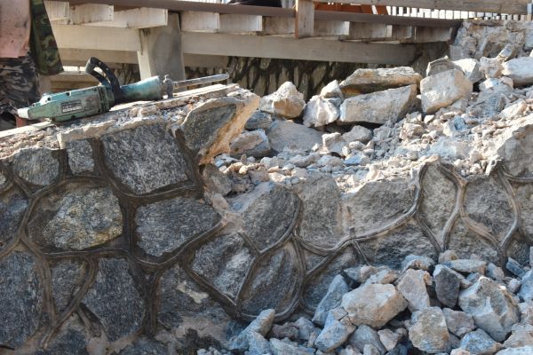 Retaining Wall Demolition in Savannah